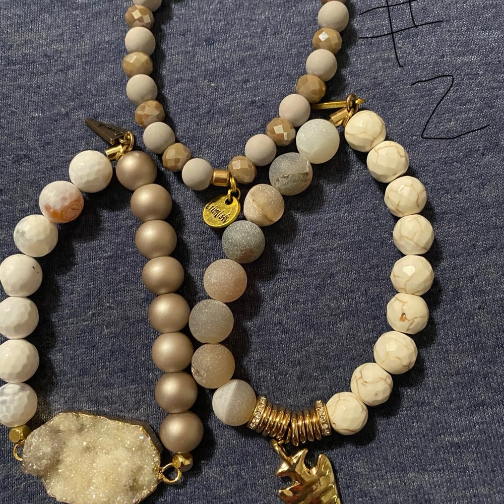 Erimish white and natural bracelet